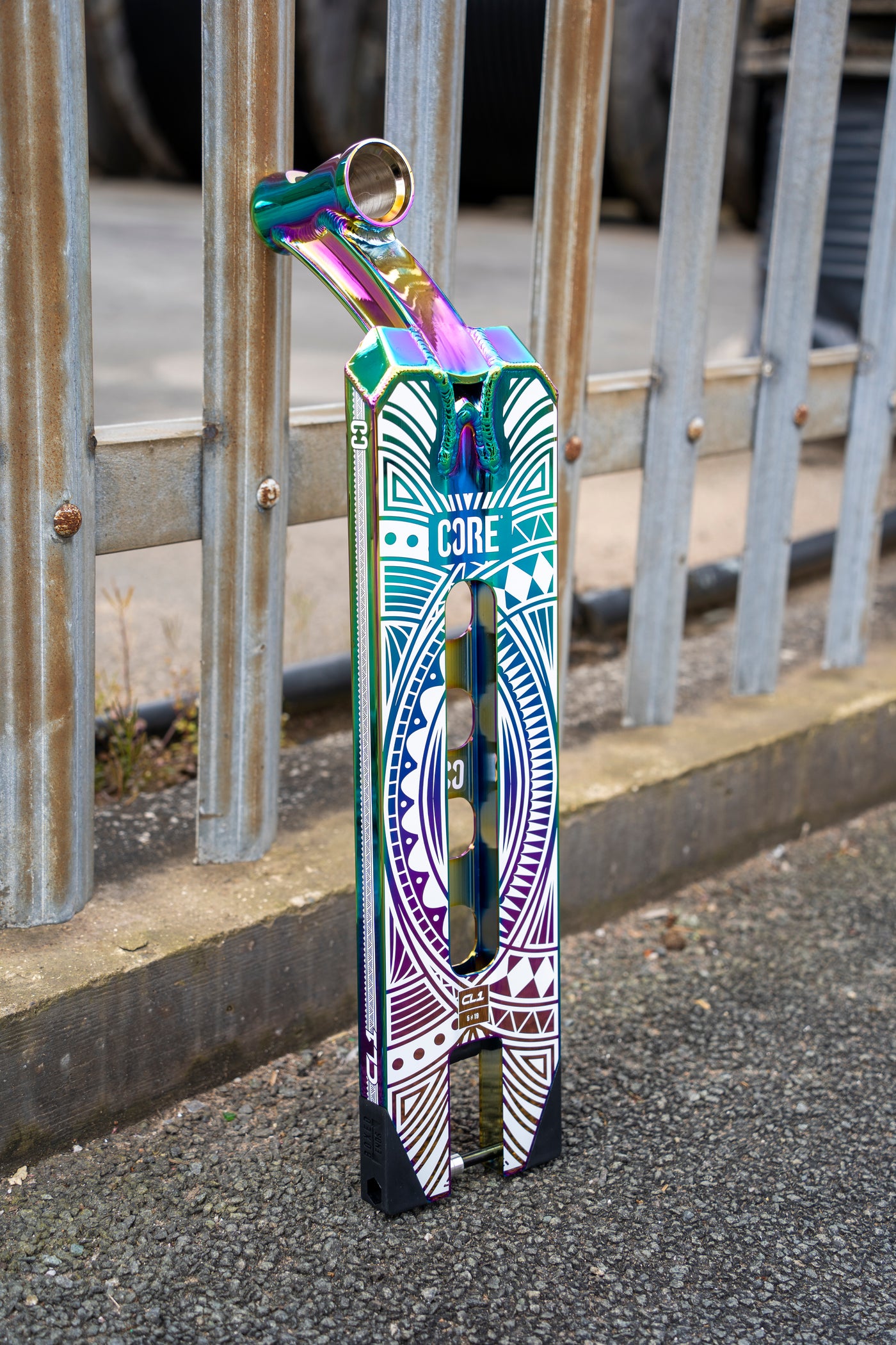 CORE CL1 Stunt Scooter Deck 5 x 19 - Neochrome