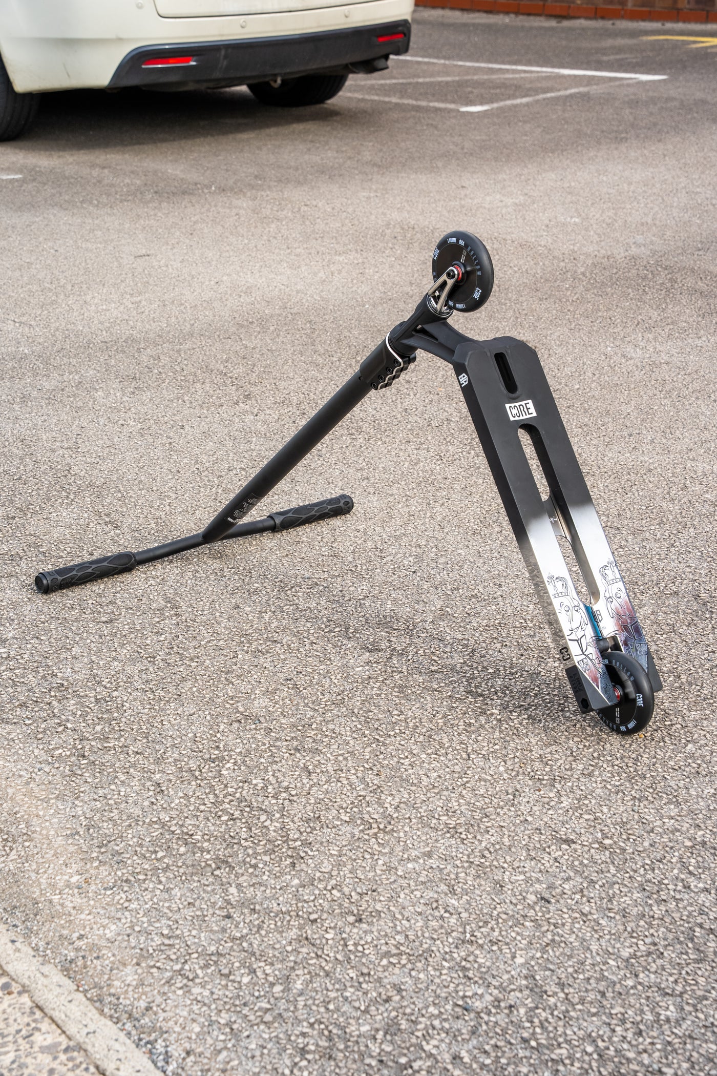 CORE Complete HALFBARZ Custom Stunt Scooter - Black/Chrome