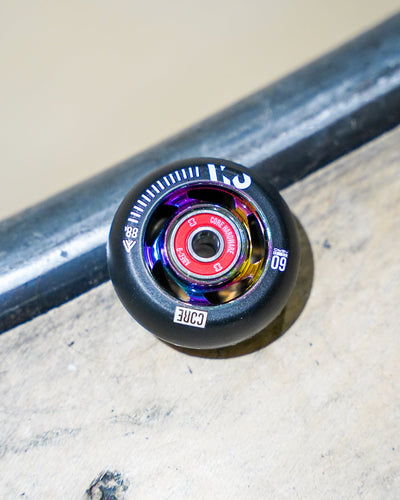 CORE Aero Inline Skate Wheels 60mm Neo Chrome 4 Pack Bearings I Skate Bearings Alt Skate Park