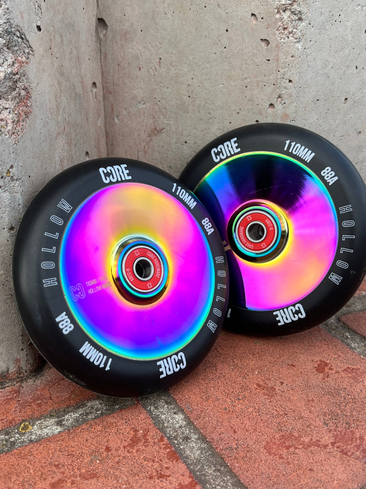CORE Hollow V2 Neo Chrome Scooter Wheel 110mm I Stunt Scooter Wheel Leaning