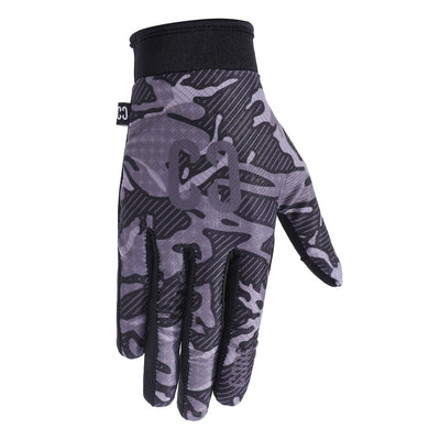 CORE Protection Aero Skateboard Gloves Black Camo I Skateboarding Gloves