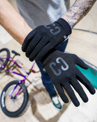 CORE Protection Aero BMX Gloves Stealth I Bike Gloves Alt Grip