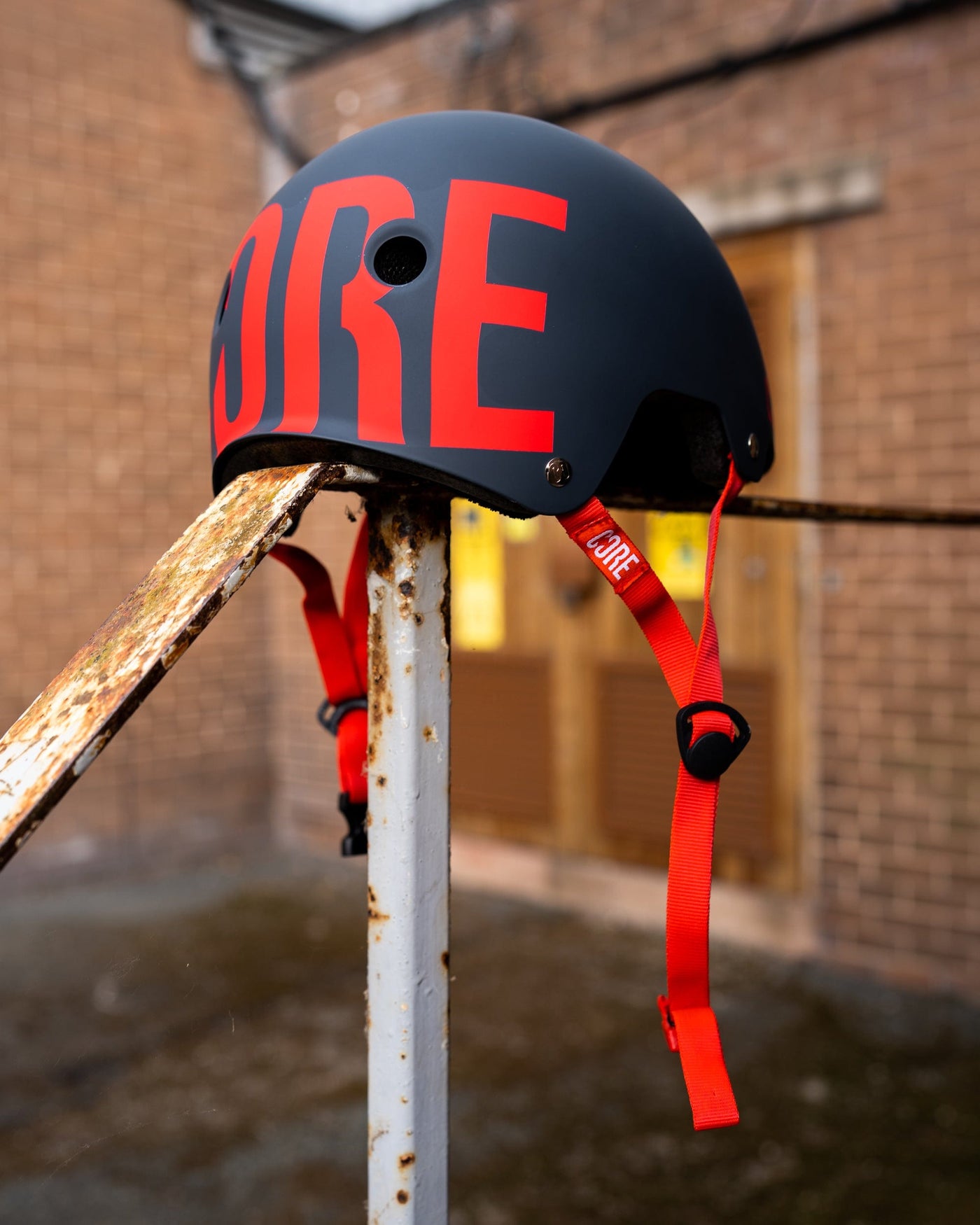 CORE Street Helmet Black/Red I Street Helmet Outside